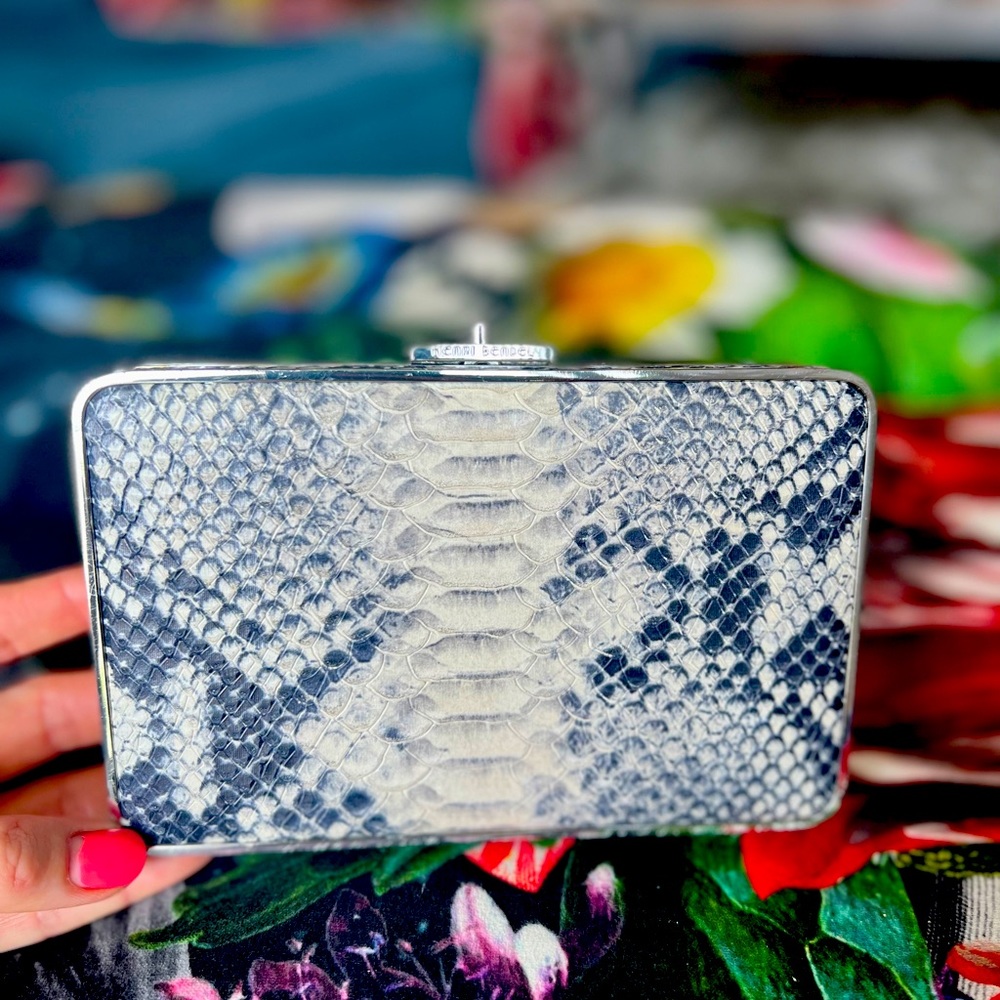 Henri Bendel clutch